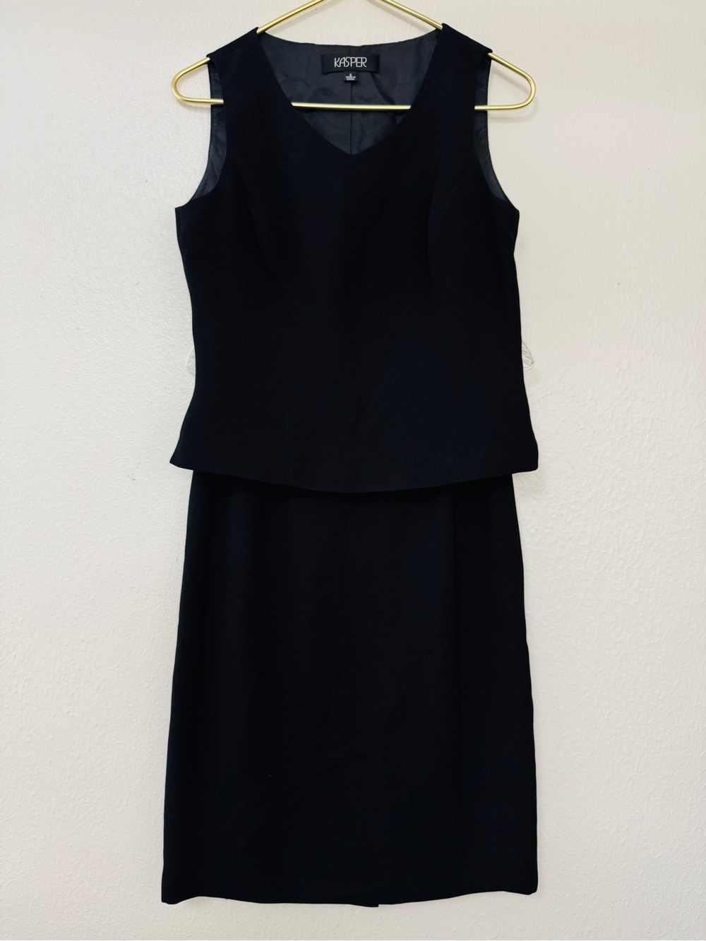 Kasper Black V-Neck Sleeveless Shell Tank Skirt Set